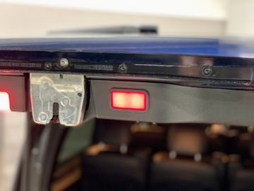 Fahrzeugabbildung Mercedes-Benz V250d Lang*4M*Avantgarde*ACC*AHK*STANDHEIZUNG*