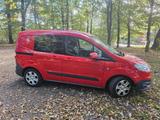 Ford Transit Courier Ecoboost. BJ 2018 - Ford Transit Courier aus 2018