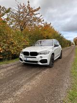 BMW X5 M50 M50d - HUD,Pano,SoftClose,MPaket,XDrive - scheckheftgepflegte BMW X5 M50