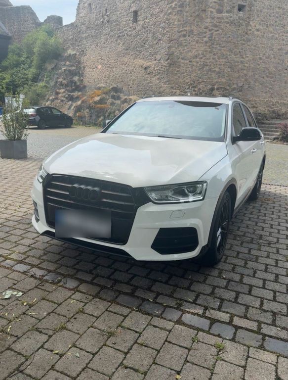 Image of Audi Q3