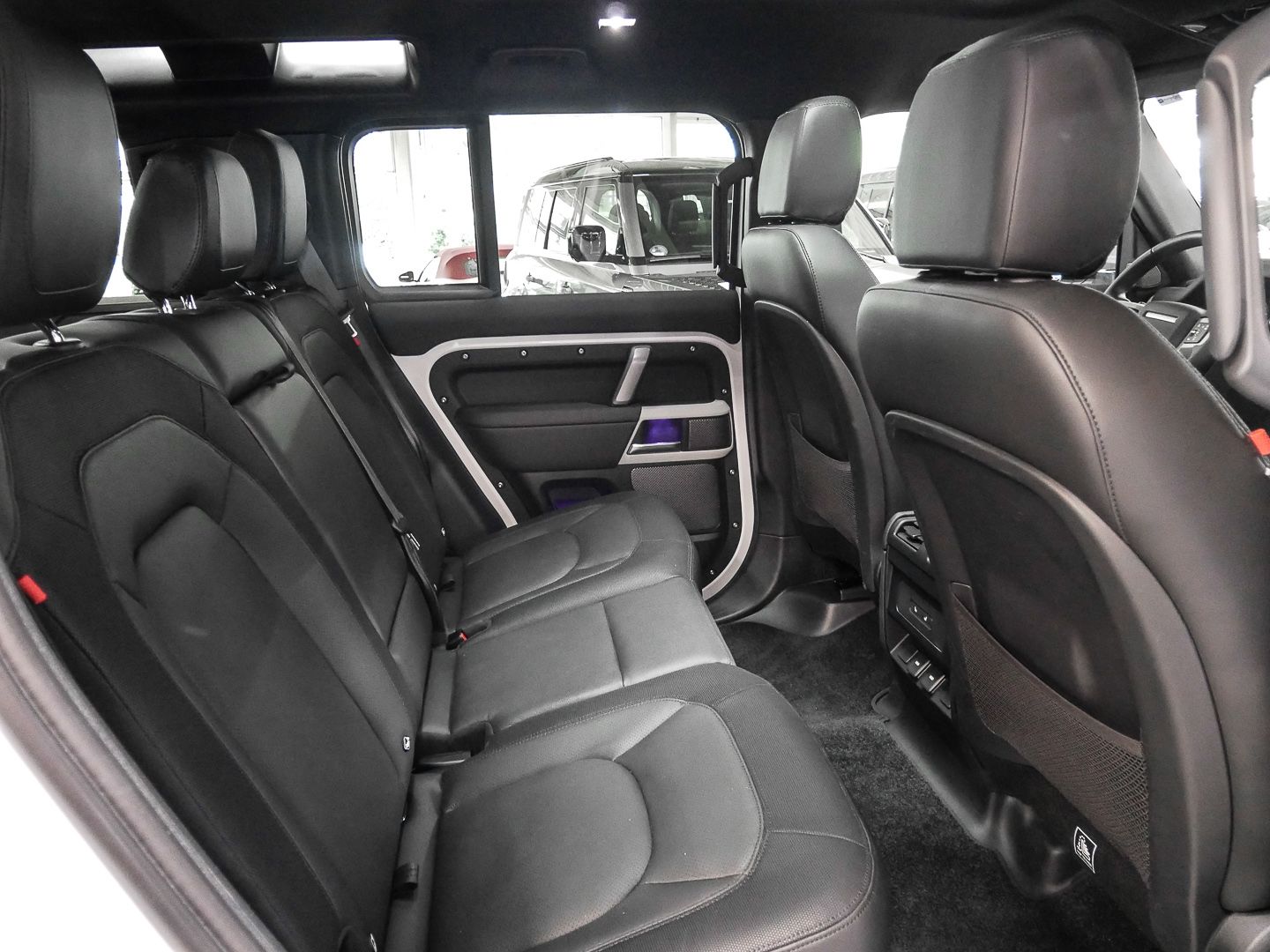Land Rover Defender 110 X-Dynamic SE P400 Luftfederung AD N foto 4