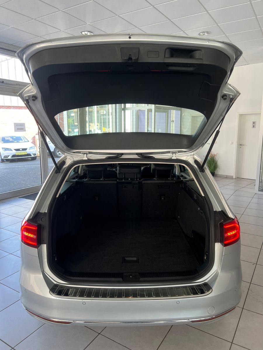 Fahrzeugabbildung Volkswagen Passat 2.0TDI DSG Variant Highline *MASSAGE*