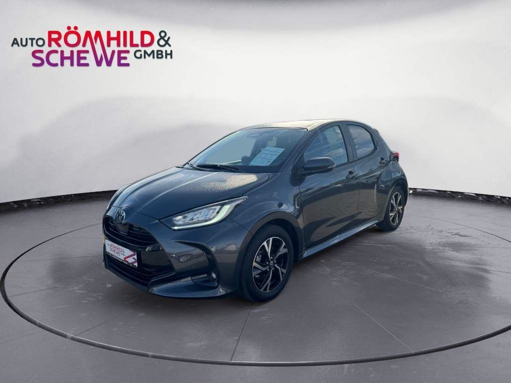 Gebrauchtwagen Toyota Yaris Yaris 1.5 Hybrid LED Apple CarPlay Android Auto in Dieburg