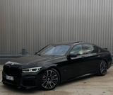 BMW 730d M-Paket LCI/Massage/Luft/Laser/Pa... - BMW 7er Reihe Gebrauchtwagen in Stuttgart
