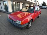 Opel Kadett 1,6 i Life Lim. Rot - Opel Kadett: 1.6