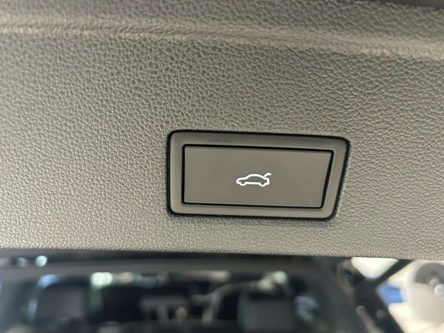 Fahrzeugabbildung Volkswagen Touareg Final Edition R-Line 3.0 TDI V6 Automati