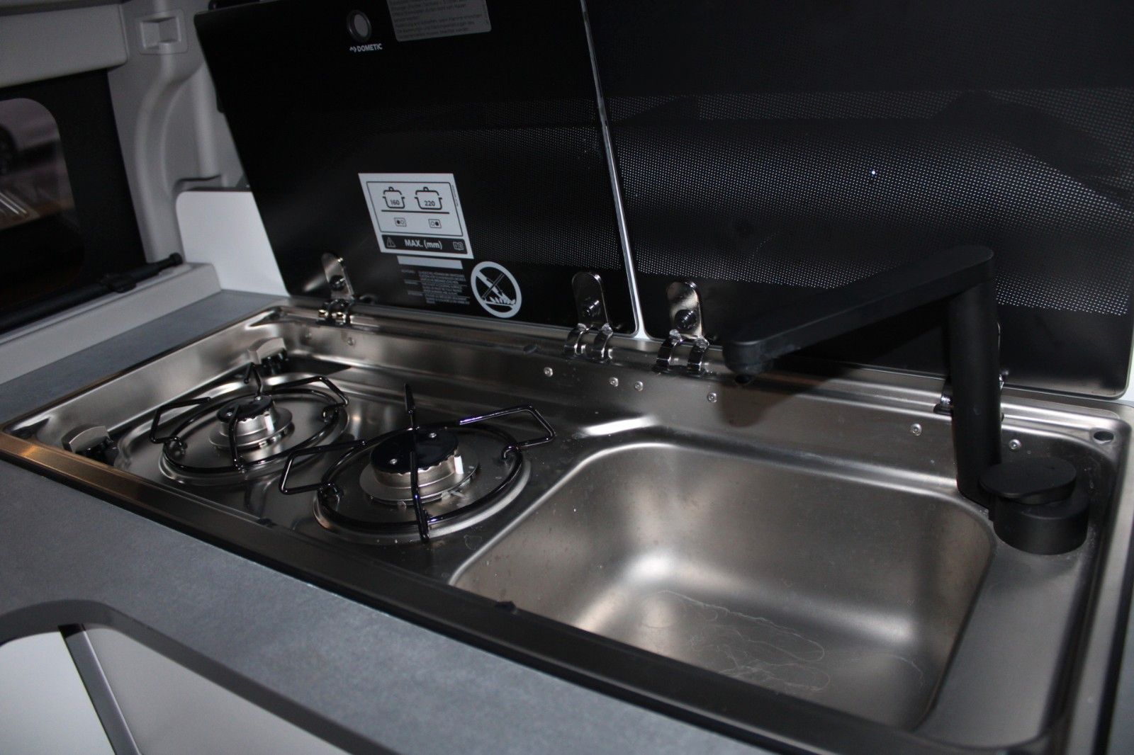 Fahrzeugabbildung Ford Transit Custom Nugget L1 Titanium Aufstelldach