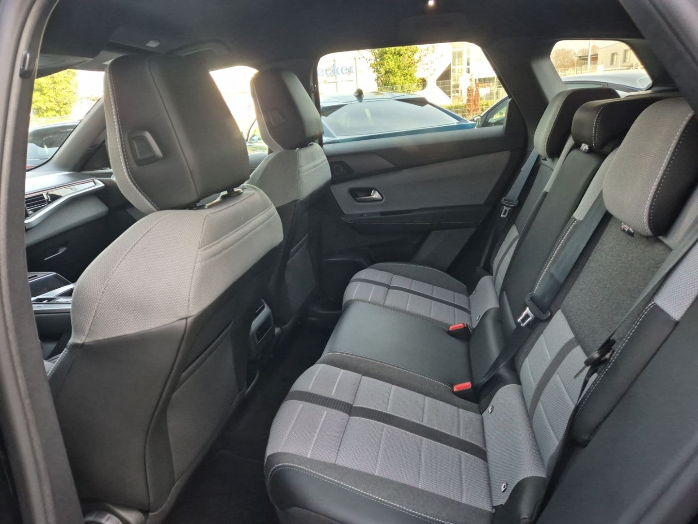 Fahrzeugabbildung Opel Grandland 48V Mild-Hybrid 100kW EU6e 1.2 Hybrid