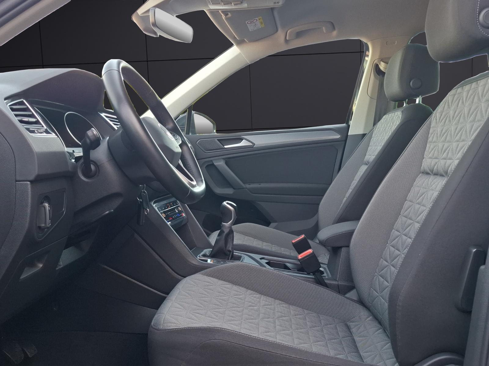 Volkswagen Tiguan TSI Life LED CarPlay ACC PDC SHZ 18", миниатюра 10