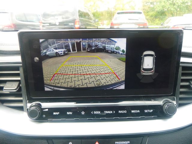 Fahrzeugabbildung Kia cee'd Sportswagon 1,6 CRDi >AUT/KAM/NAV/SHZ<