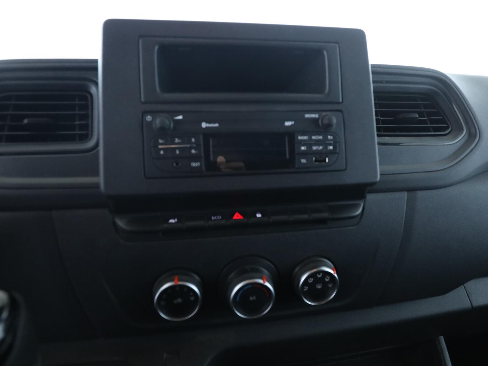 Renault Master Kasten L2H2 dCi135 3,5t SORTIMO Regalsyst