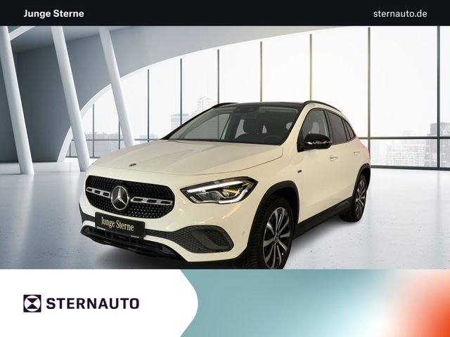 MERCEDES-BENZ GLA 250 e Progressive Night Pano 360Kam Keyless