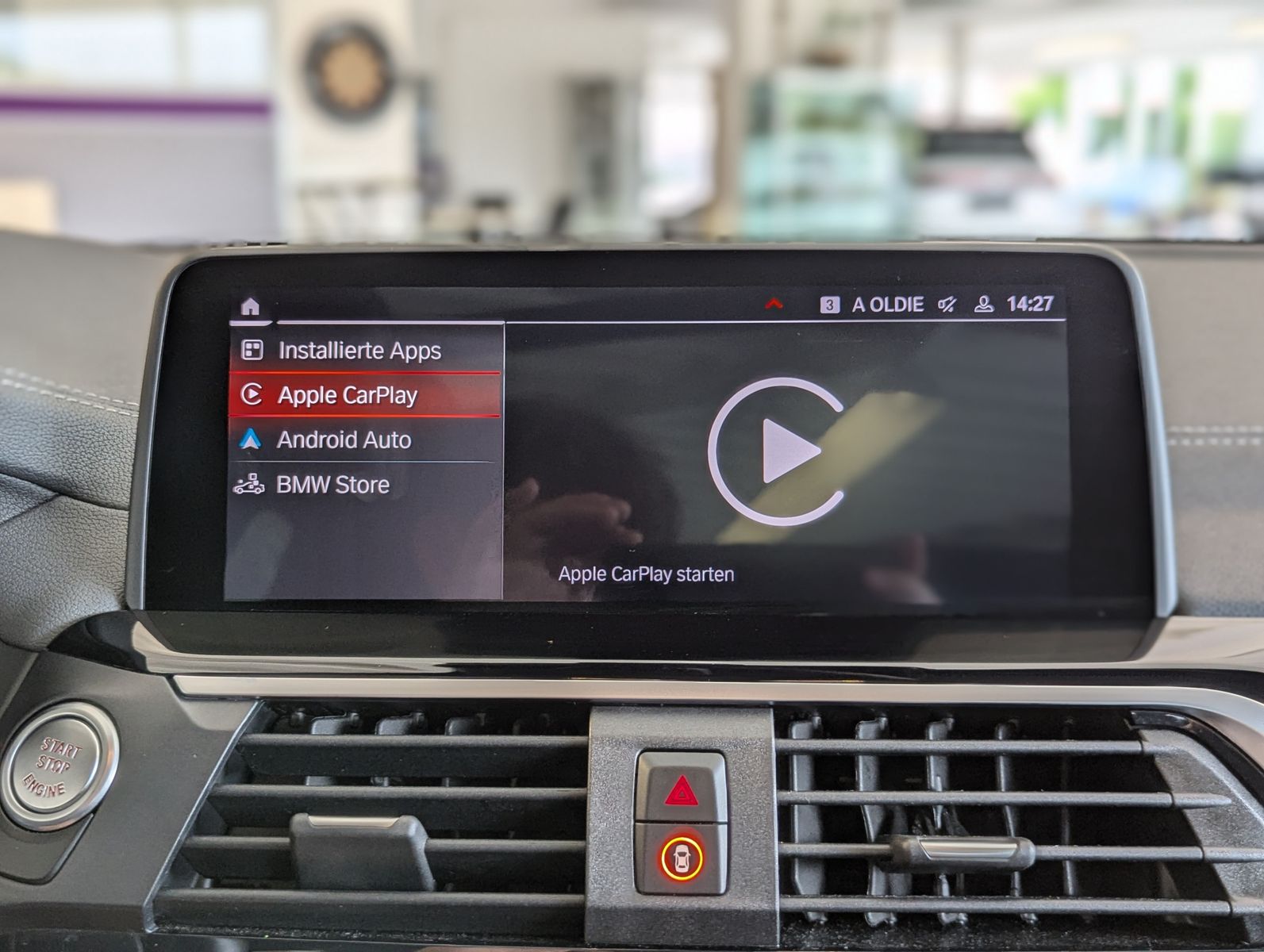 BMW X3 xD 30 d M-Sport Pano HUD ACC Harman H/K AHK - Image 35