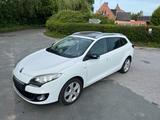 Renault Megane III 1.5 Grandtour BOSE Edition Panorama - Renault Megane: Iii Bose