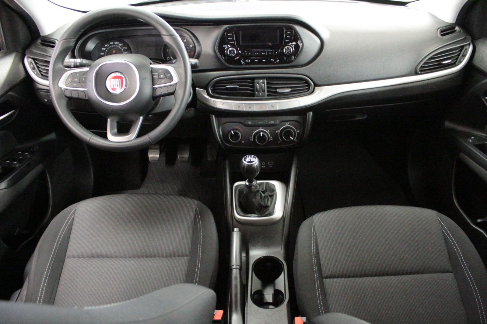 Fahrzeugabbildung Fiat Tipo 1,4 16V Kombi POP *Winterräder*Bluetooth*