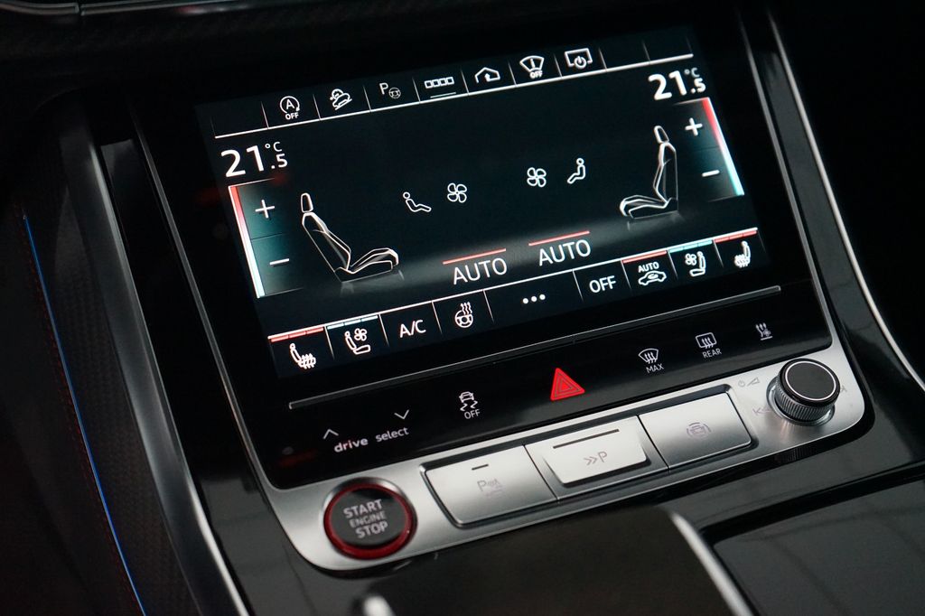 AUDI RSQ8 performance | B&O Advanced | Carbon | 305 AUDI RSQ8 performance | B&O Advanced | Carbon | 305