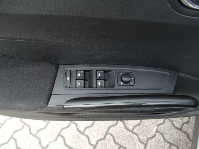 ŠKODA Fabia Fabia Ambition 1.0 TSI – Bild 12 von 19