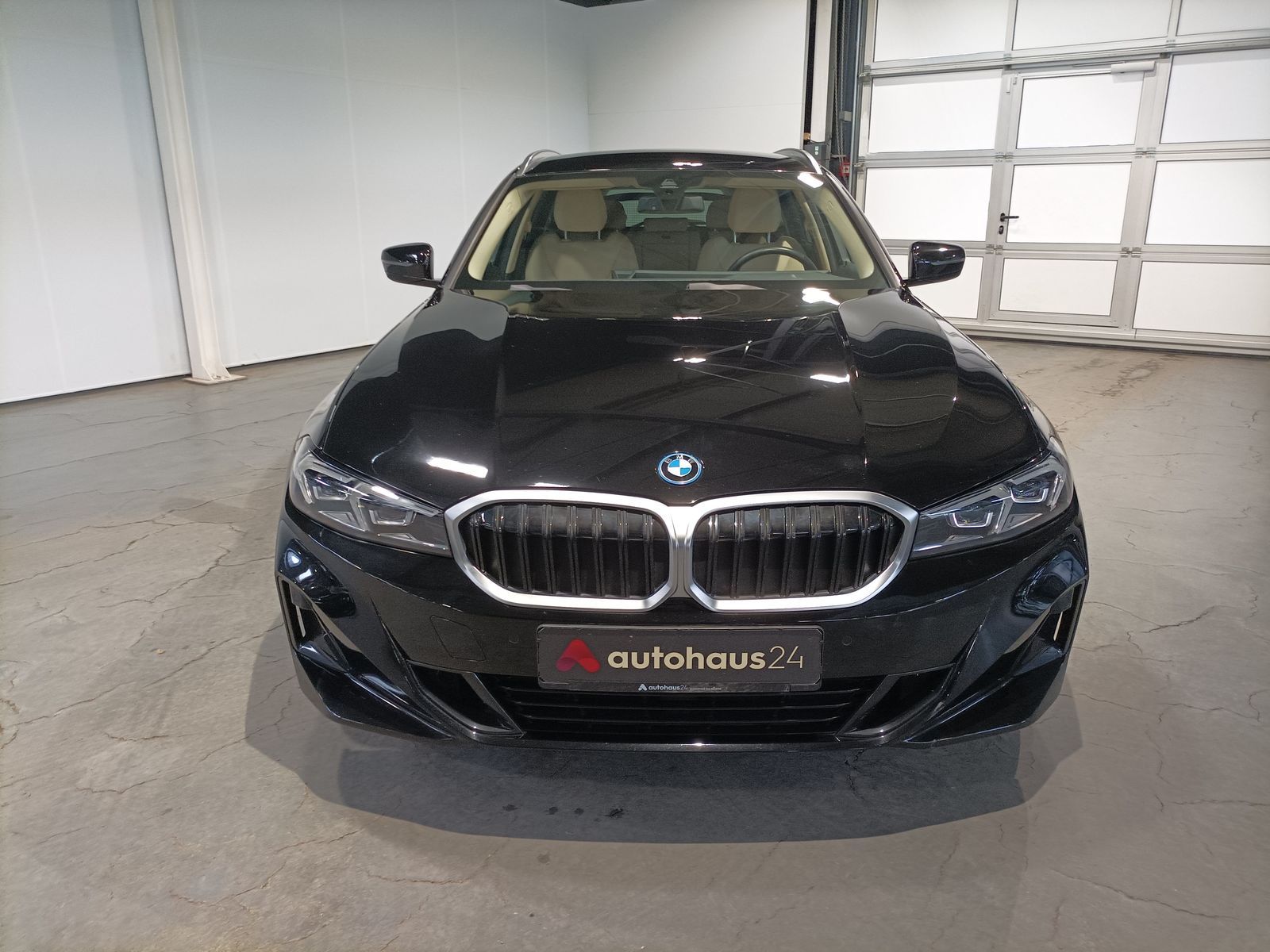 BMW 320e  LED|Navi|Sitzheiz|Kamera foto 2