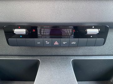 Fahrzeugabbildung Mercedes-Benz Sprinter 314 L2H2*Kamera*PDC*SHZ*Schwingsitz*