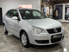 Fahrzeugabbildung Volkswagen Polo IV 1.2 Silver Edition / Klimaanlage