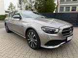 Mercedes-Benz E 300 de T-Modell Avantgarde 4Matic - Hybrid (Diesel/Elektro): Kombi