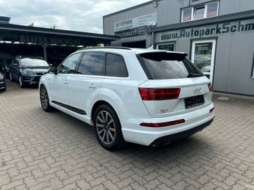 Audi Q7 - 7