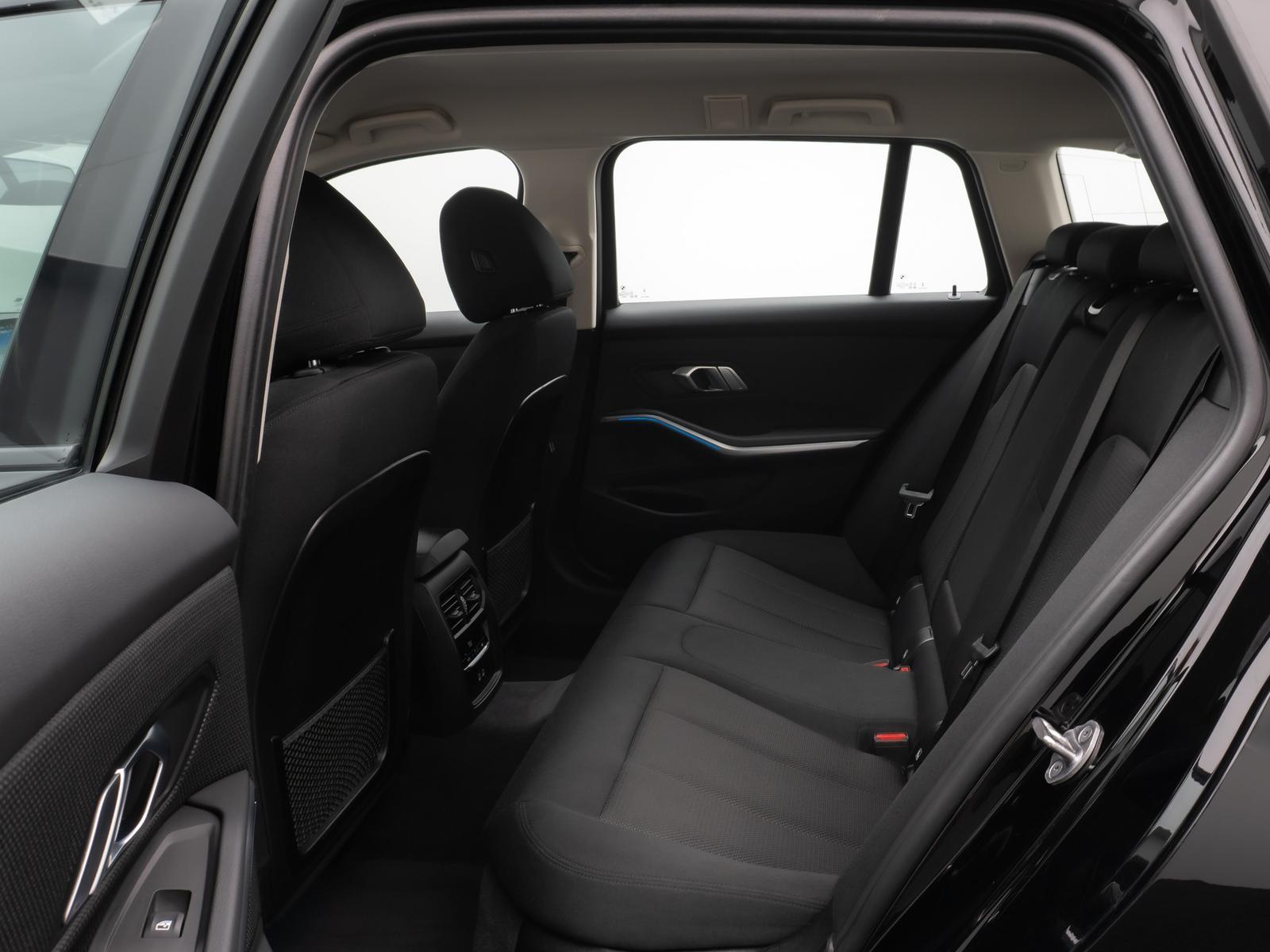 BMW 3 Series i DAB HiFi CockPit+ Stop&Go PDC AHK Widscreen, миниатюра 26