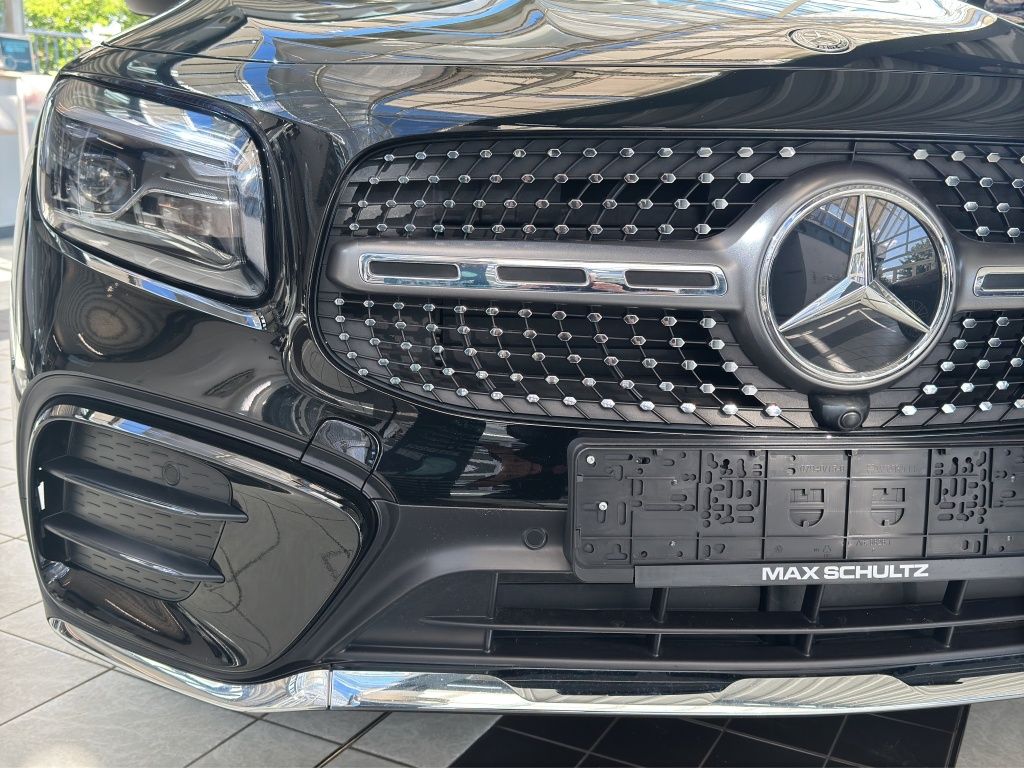 Fahrzeugabbildung Mercedes-Benz GLB 200 d AMG*KeyLessDISTRON*PDC*RFK*ParkAss*AHK