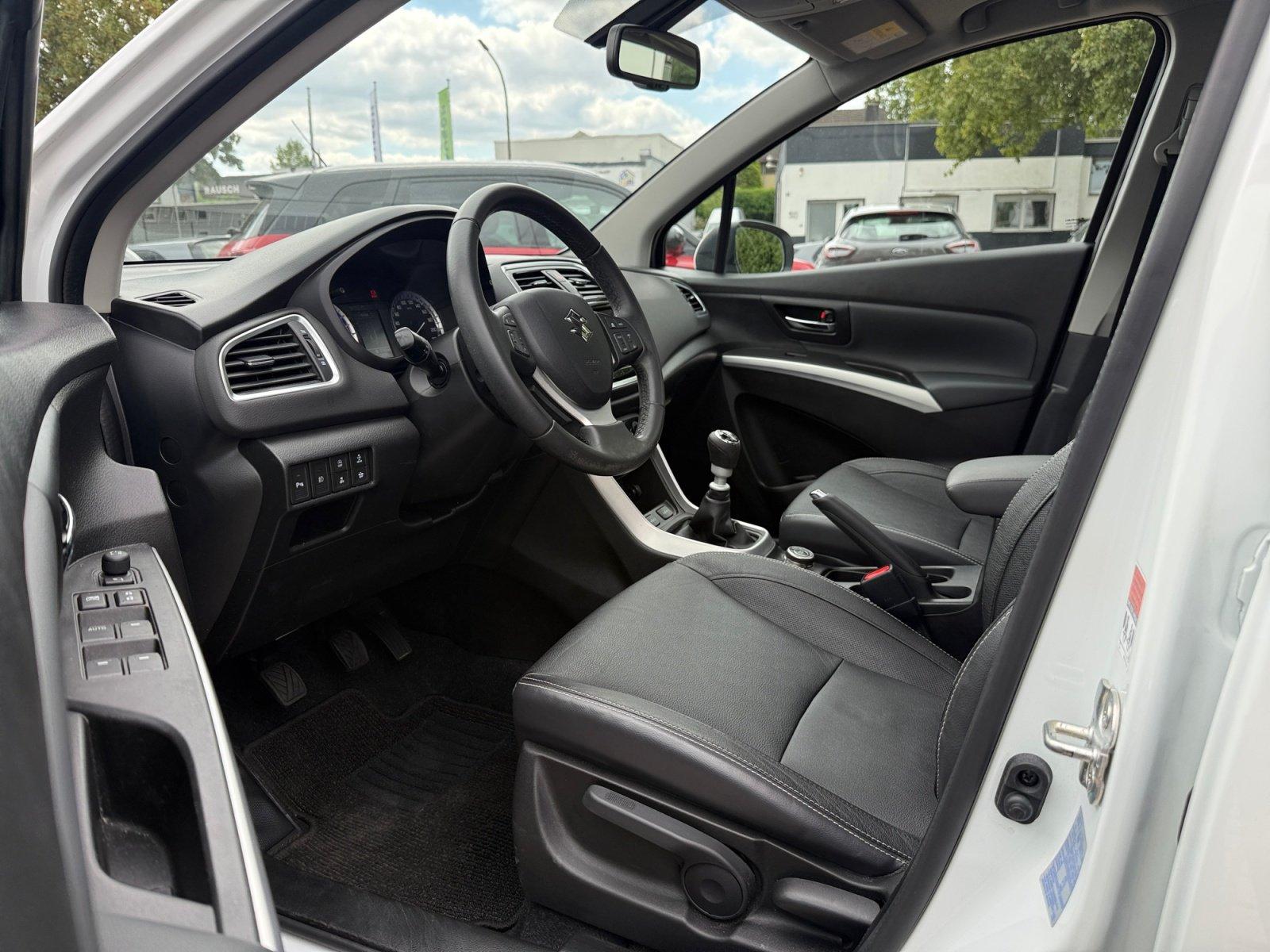 Suzuki S-Cross Comfort Plus 1.4 ALLGRIP KAMERA+NAVI+DAB
