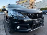 Peugeot 2008 Allure | GT - LINE | Panorama - Peugeot 2008 in Kassel