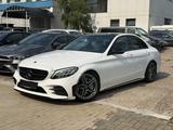 Mercedes-Benz C 43 AMG 4Matic/Night/Panorama/Sportabgas - Mercedes-Benz C 43 AMG: Limousine