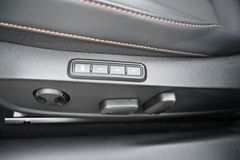 CUPRA Leon Sportstourer 1.4 e-Hybrid PANO NAVI LED 1Hd