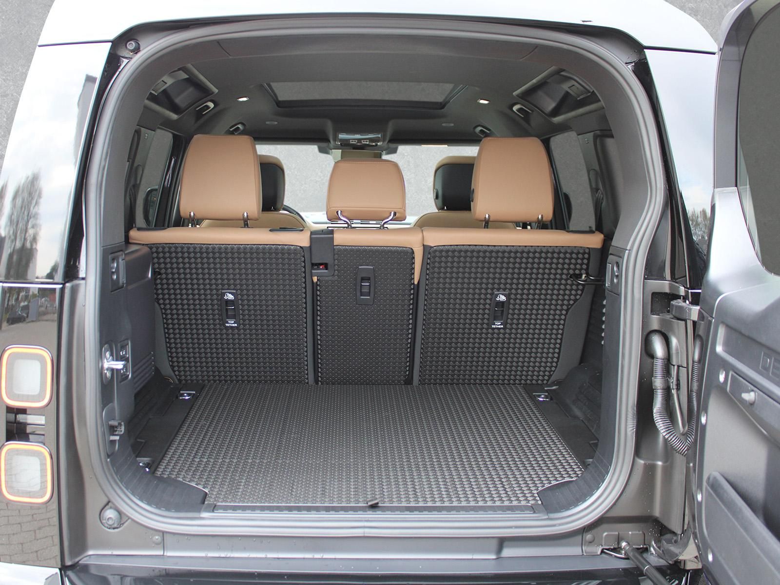 Fahrzeugabbildung Land Rover Defender 110 D350 X-Dynamic HSE