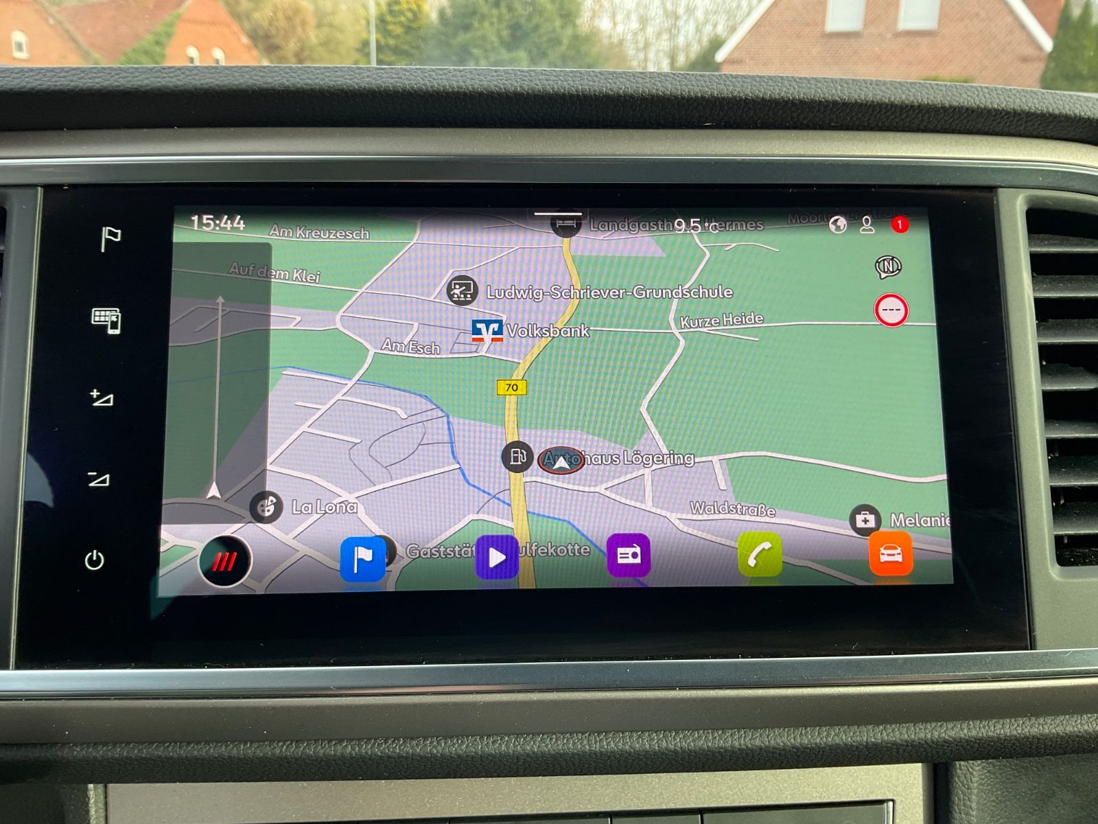 Fahrzeugabbildung SEAT Ateca 1.5 TSI Xperience DSG,Kamera,Navi,LED