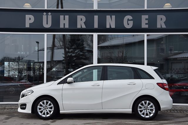 MERCEDES-BENZ B 180 d Aut. *Style-Paket*