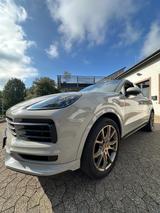Porsche Cayenne E-Hybrid Coupé  Kreide / Cluble - Porsche Cayenne Kreide Gebrauchtwagen