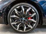 BMW i5 eDrive40 M Sport Pro HUD PANO ACC AHK LM - BMW i5 in Bonn