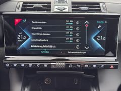 Fahrzeugabbildung DS Automobiles DS 7 1.6 E-Tense 225 Grand Chic Leder & Kamera