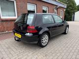 Volkswagen Golf IV  LEDER SHZ AHK ZV - Volkswagen Golf aus 2001: Iv