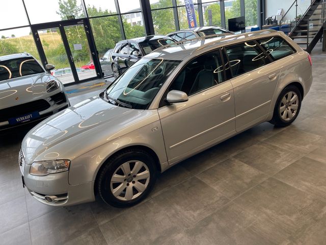 Audi A4 Avan 3.0 TDI quattro *SZHZ*PDC*TEMPOMAT*KLIMA