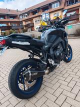 Yamaha Tracer 9 GT, Schwarz/Carbon foliert, opt. Tuning - BENZIN TUNING
