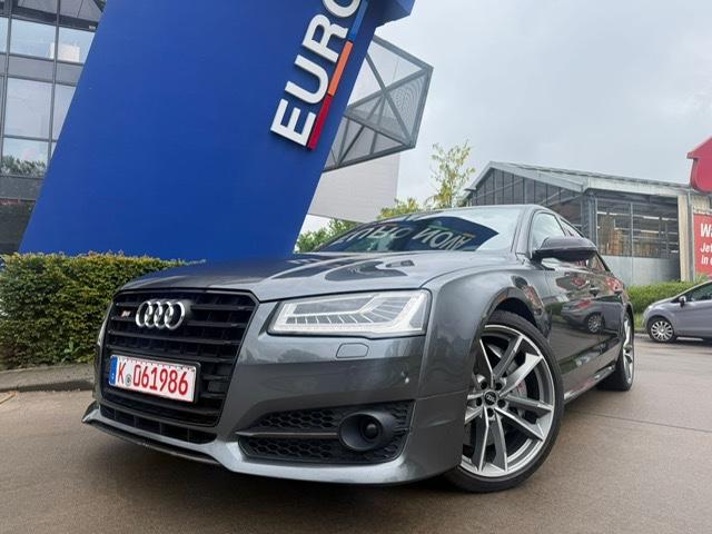 Audi S8 Plus*Carbon*ACC*Keramic**Sportabgas*Soft Clo