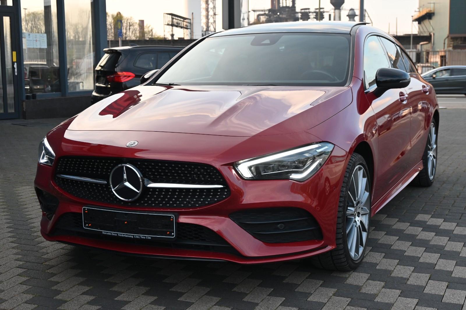 Mercedes-Benz CLA 250 e Shooting Brake AMG Pano 360° SOH 93,8%