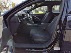 Fahrzeugabbildung Opel Astra L ST GS 1.5D AT8 AHK, Panoramadach