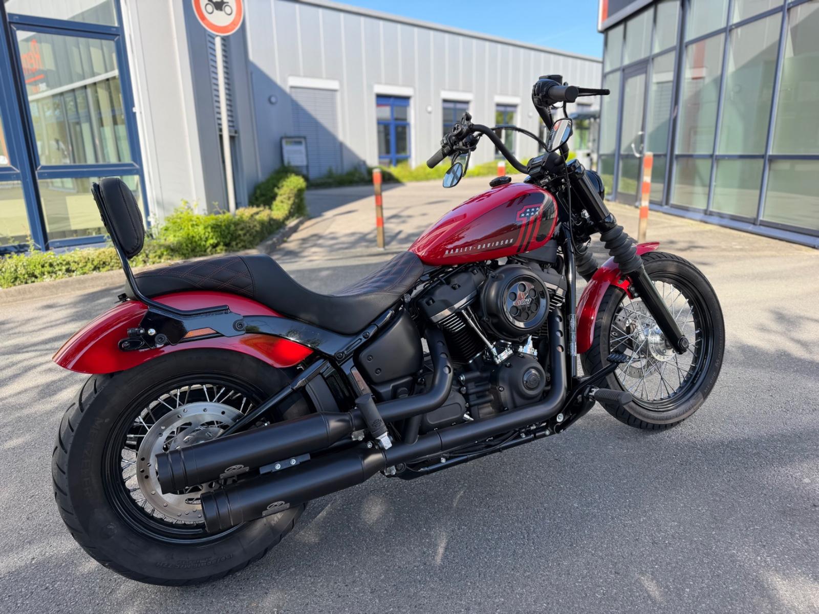 Harley-Davidson STREET BOB*JEKILL*FXBB*VIELE EXTRAS*NEUWERTIG