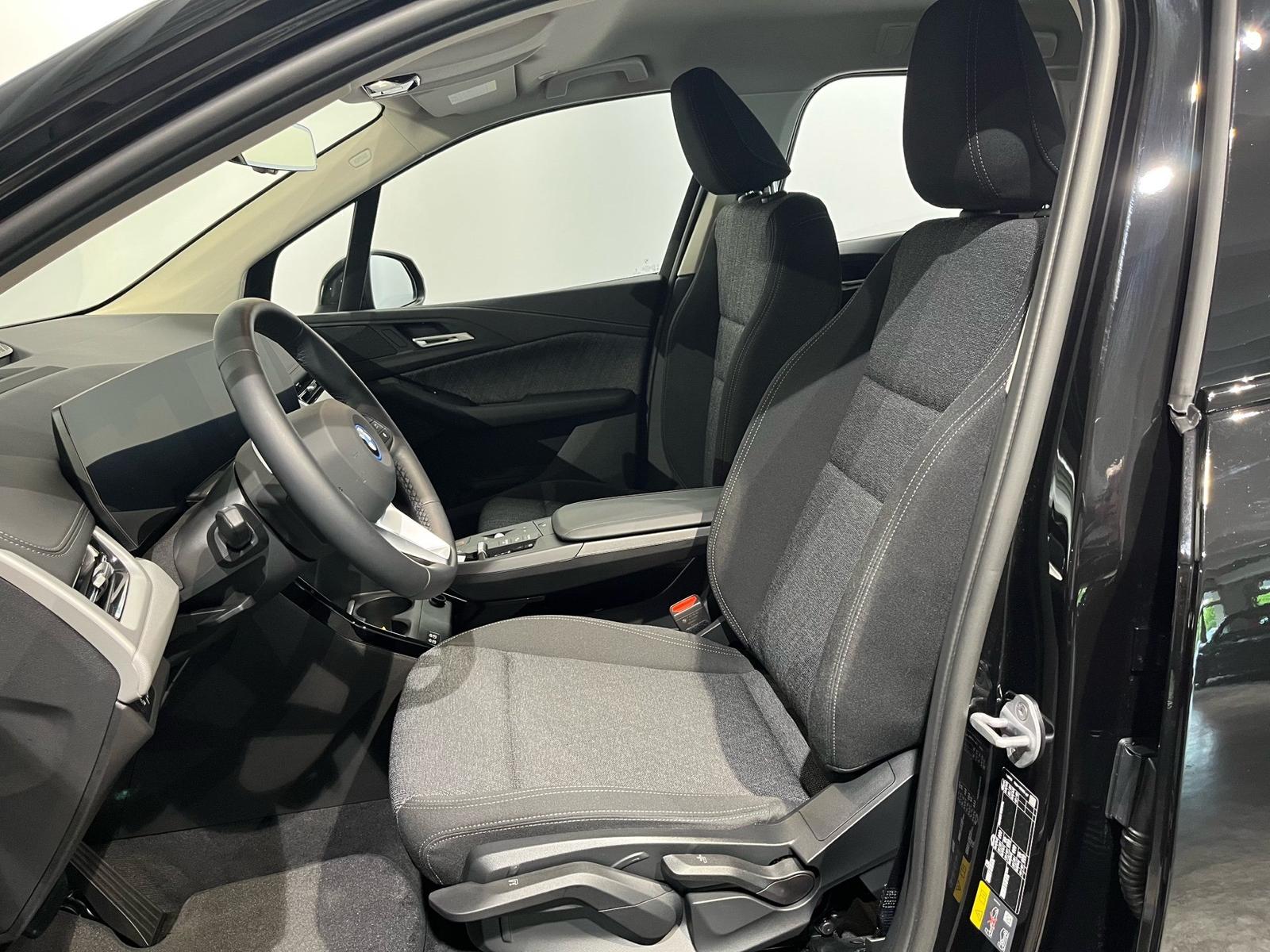 BMW 230e xDrive Inkl. €1.190 Zubehörbonus* Head-Up D