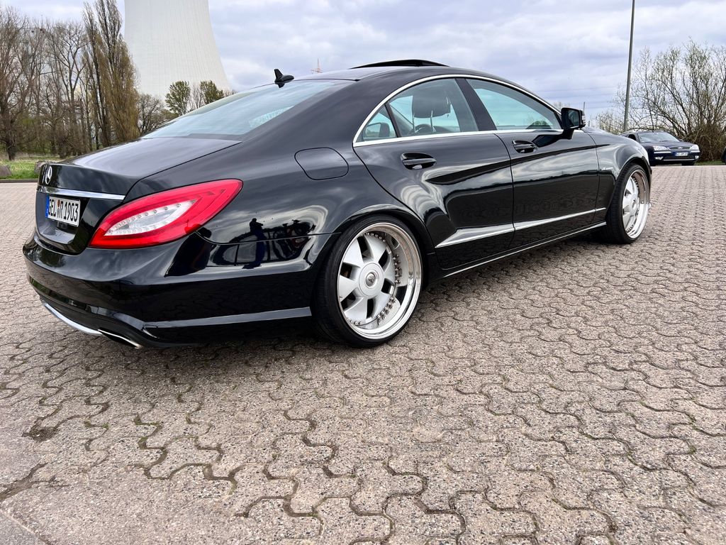 Mercedes-Benz CLS 500