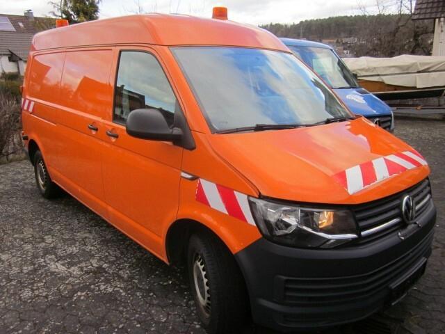 Volkswagen T6 Transporter Kasten Mittelhochdach, Klima, eFH