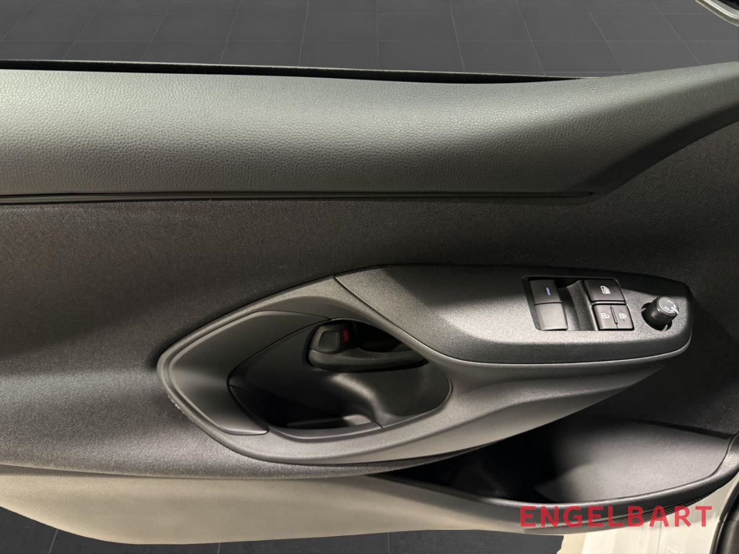 Mazda 2 Hybrid - Bild 10