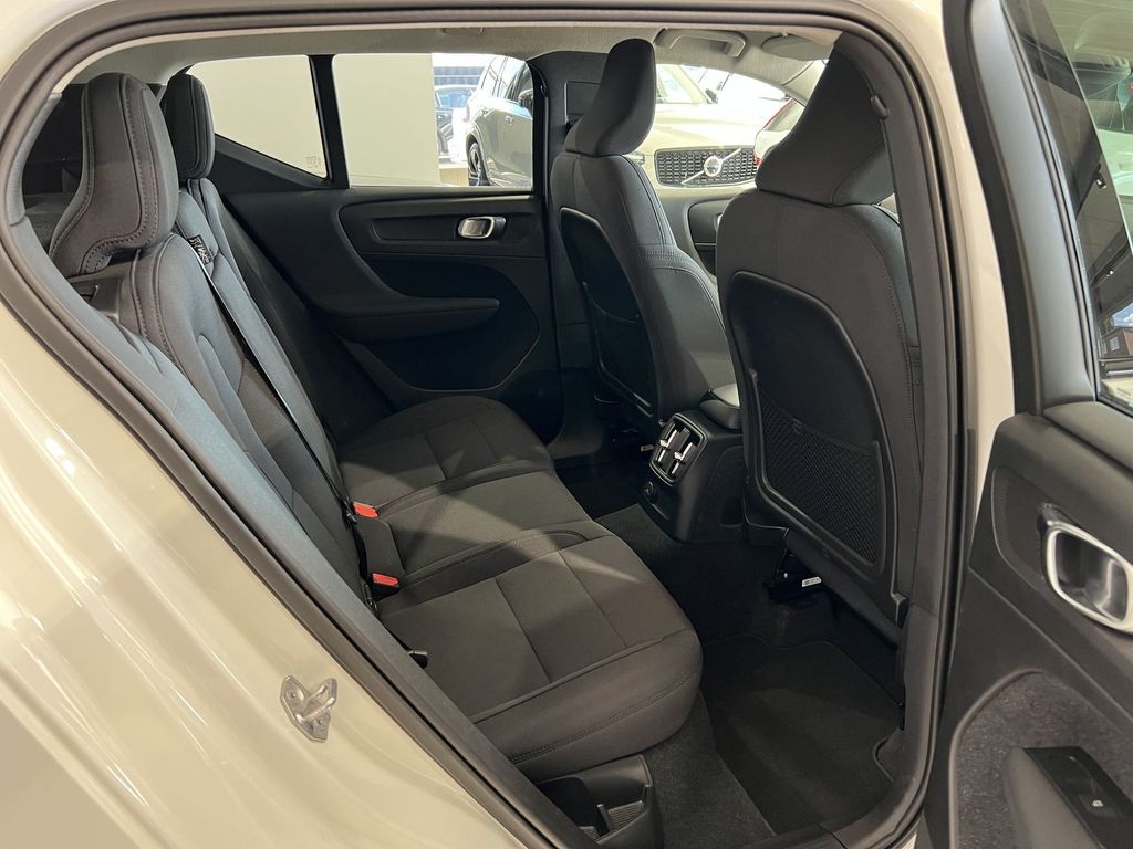 Volvo XC40 T5 R-Design Expression Recharge ACC BLIS